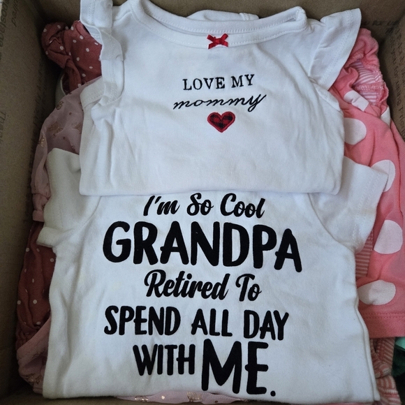 Mystery Box With 4-5lbs Baby Clothes - Picture 6 of 10